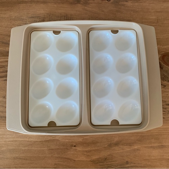 Tupperware Deviled Egg Tray Carrier Vintage 722 723 4 Pieces - Picture 2 of 14